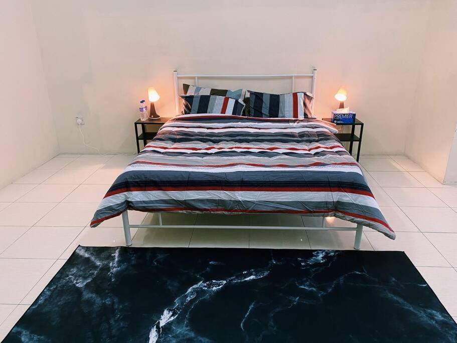 Spacious Cozy Lakeville Homestay 4 Bedrooms All With Aircond Seri Iskandar Exterior foto